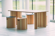 画像をギャラリービューアに読み込む, TARU STOOL