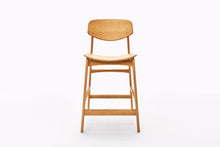 画像をギャラリービューアに読み込む, IC4 SKIFF COUNTER CHAIR