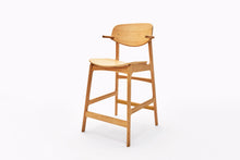 画像をギャラリービューアに読み込む, IC5 SKIFF ARM COUNTER CHAIR