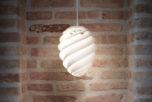 画像をギャラリービューアに読み込む, SWIRL 2