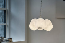 画像をギャラリービューアに読み込む, BOUQUET 3