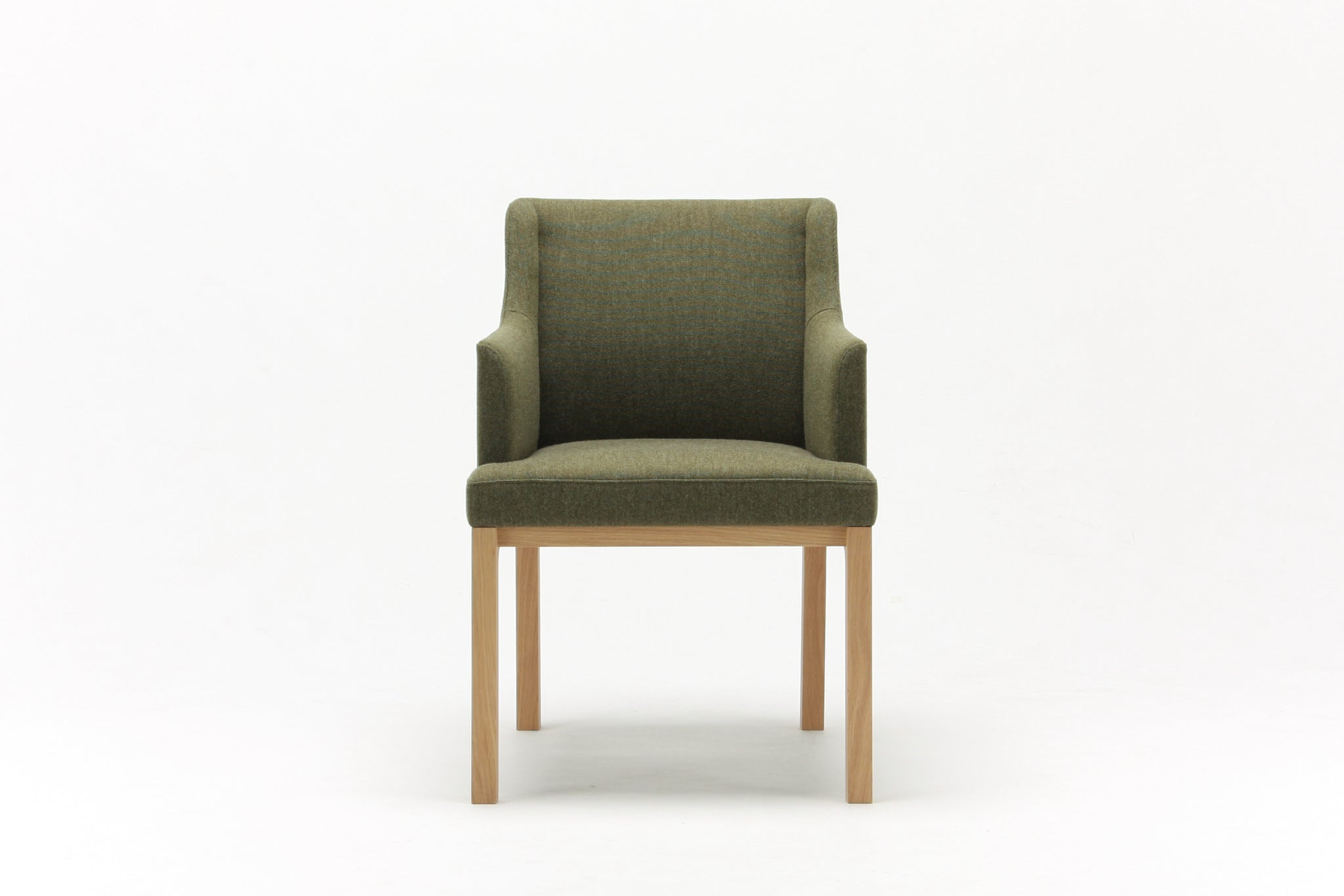 カリモク家具 – choices by IMPLEMENTS