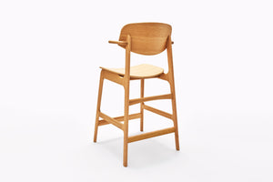 IC5 SKIFF ARM COUNTER CHAIR